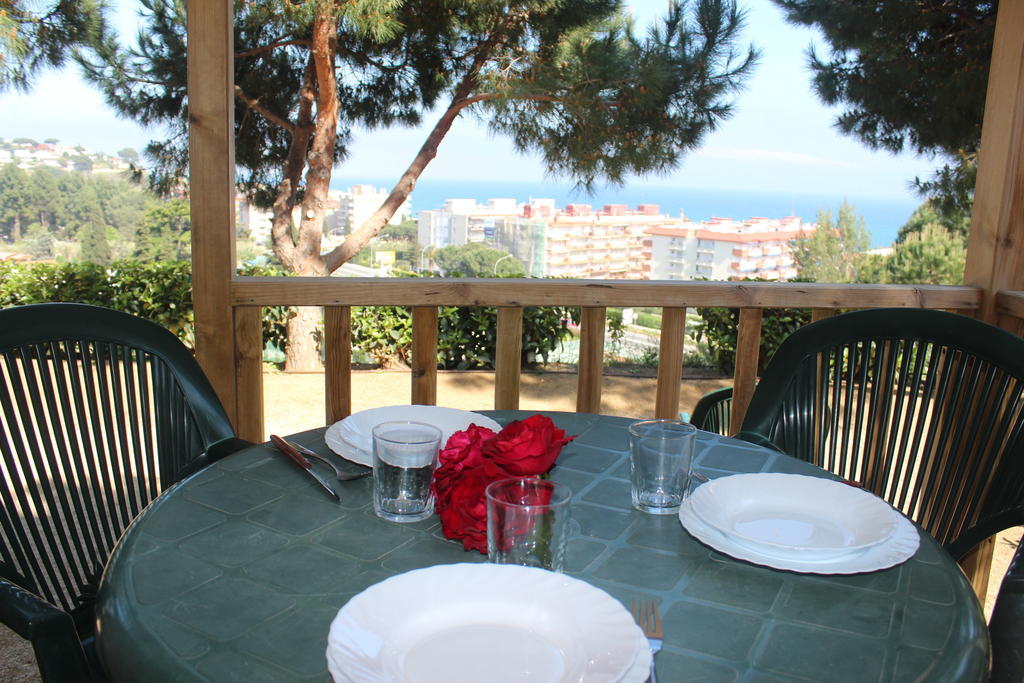Hotel El Carlitos Arenys de Mar Esterno foto